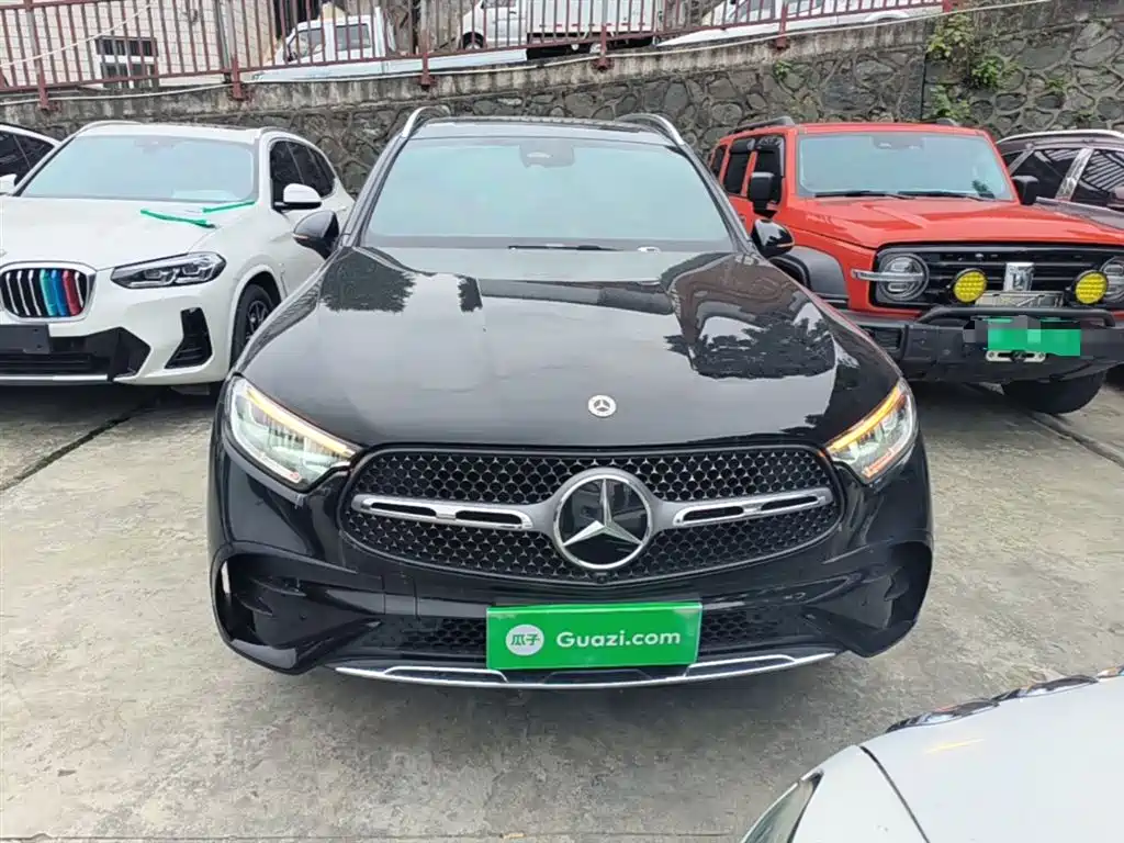 Mercedes-Benz GLC 2023 Facelift GLC 300 L 4MATIC Sport 5-Seater фото 3
