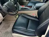 Фото 4 - Lexus RX Classic