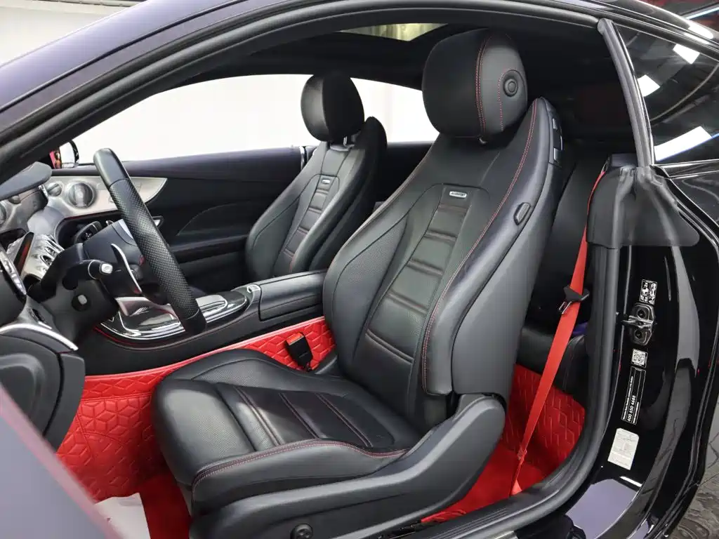 Mercedes-Benz E-Class, миниатюра 11