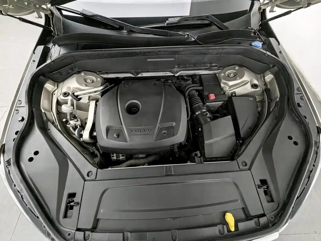 Photo 6 - Volvo XC90