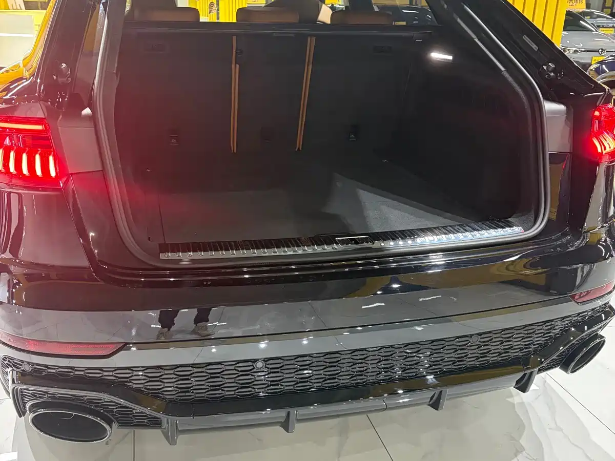 2021 Audi RS Q8