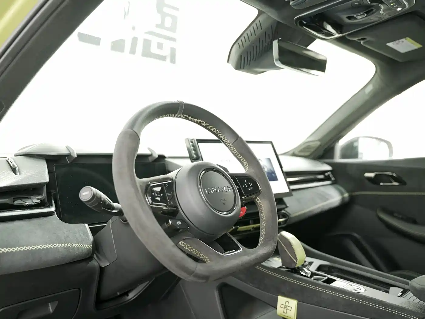 LYNK 03