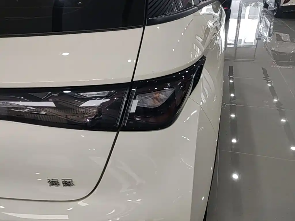 BYD Dolphin 2026 2025 420km Freedom Edition