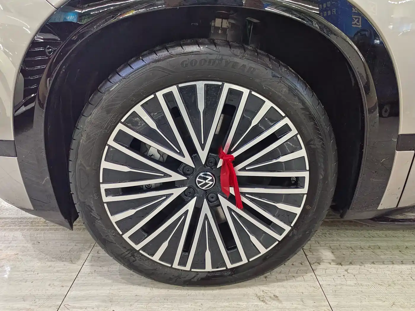 VOLKSWAGEN ID.ERA 9X