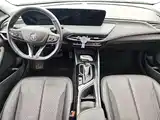 Photo 12 - Buick Verano