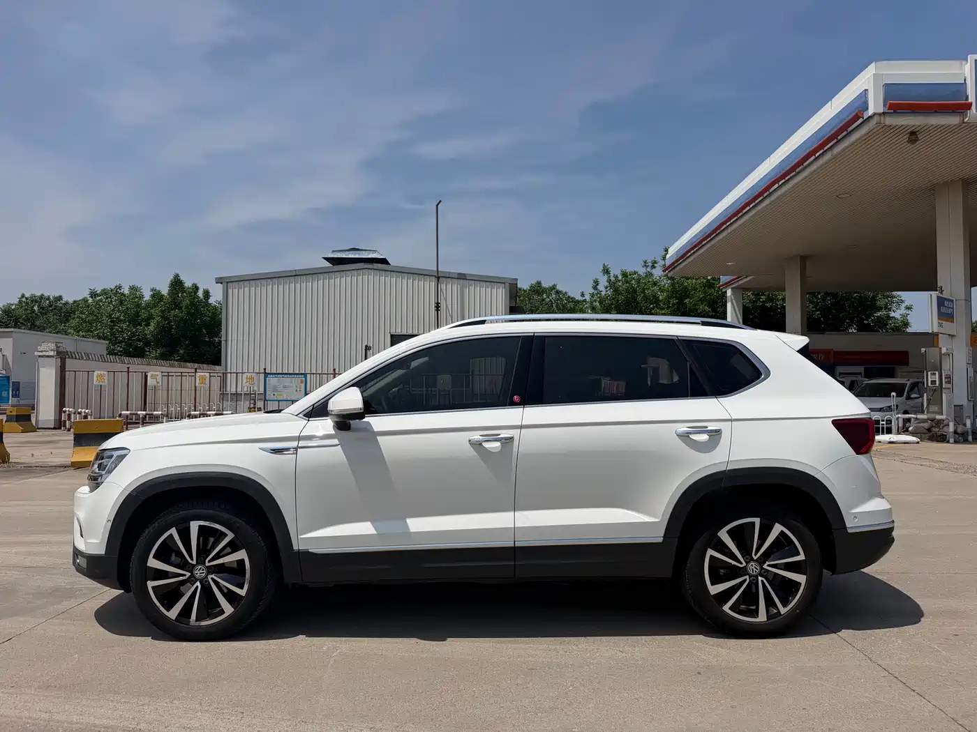 Volkswagen Tharu 2019 Model 280TSI 2WD Flagship Edition China VI фото 4
