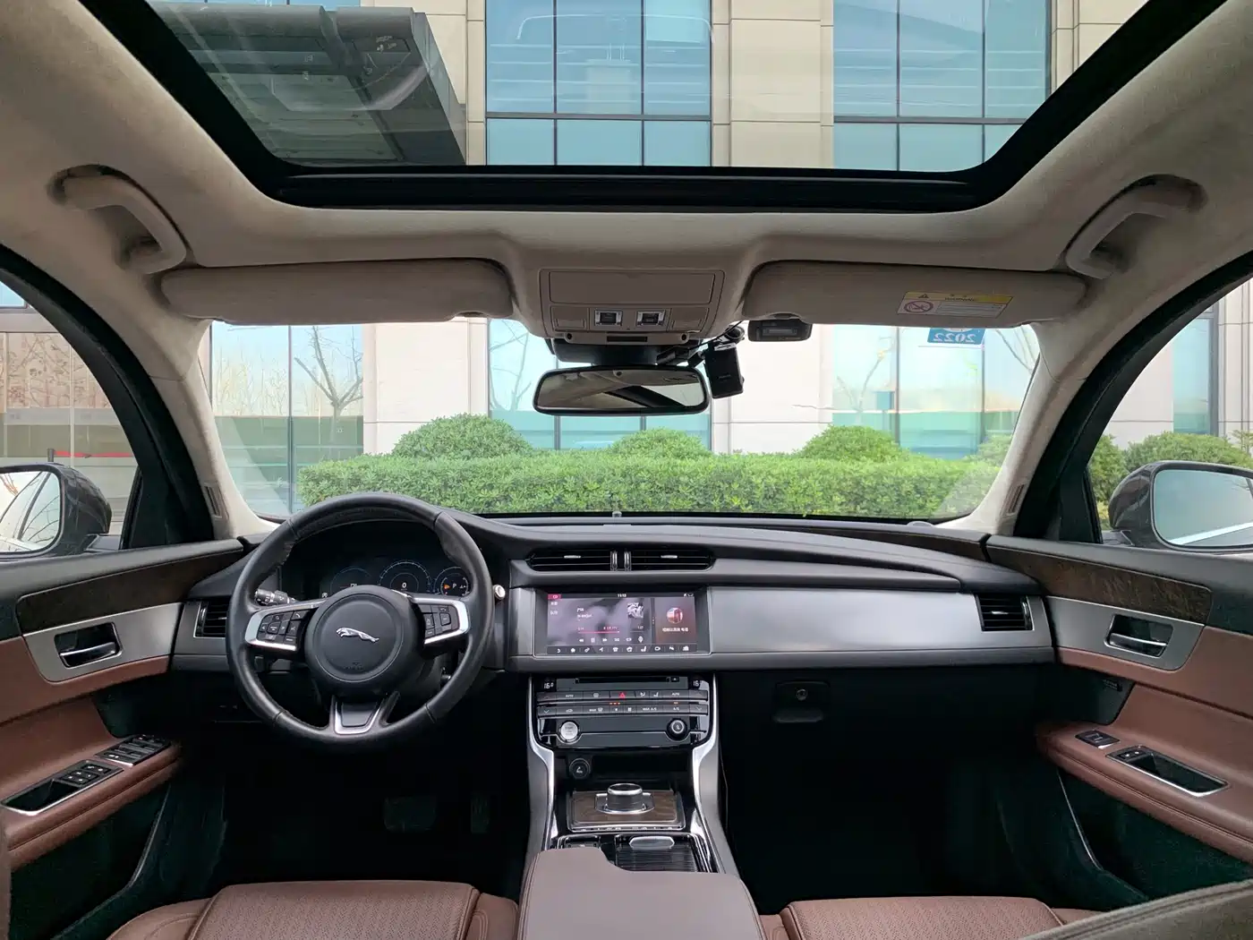Jaguar XFL 2018 XFL 2.0T 250PS Luxury фото 18