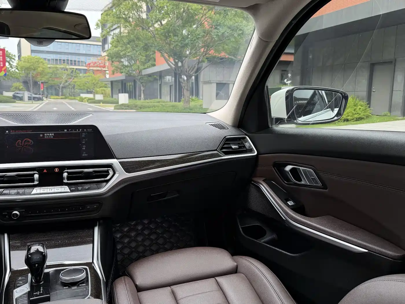 BMW 3 Series 2021 Facelift 325Li M Sport Package фото 19