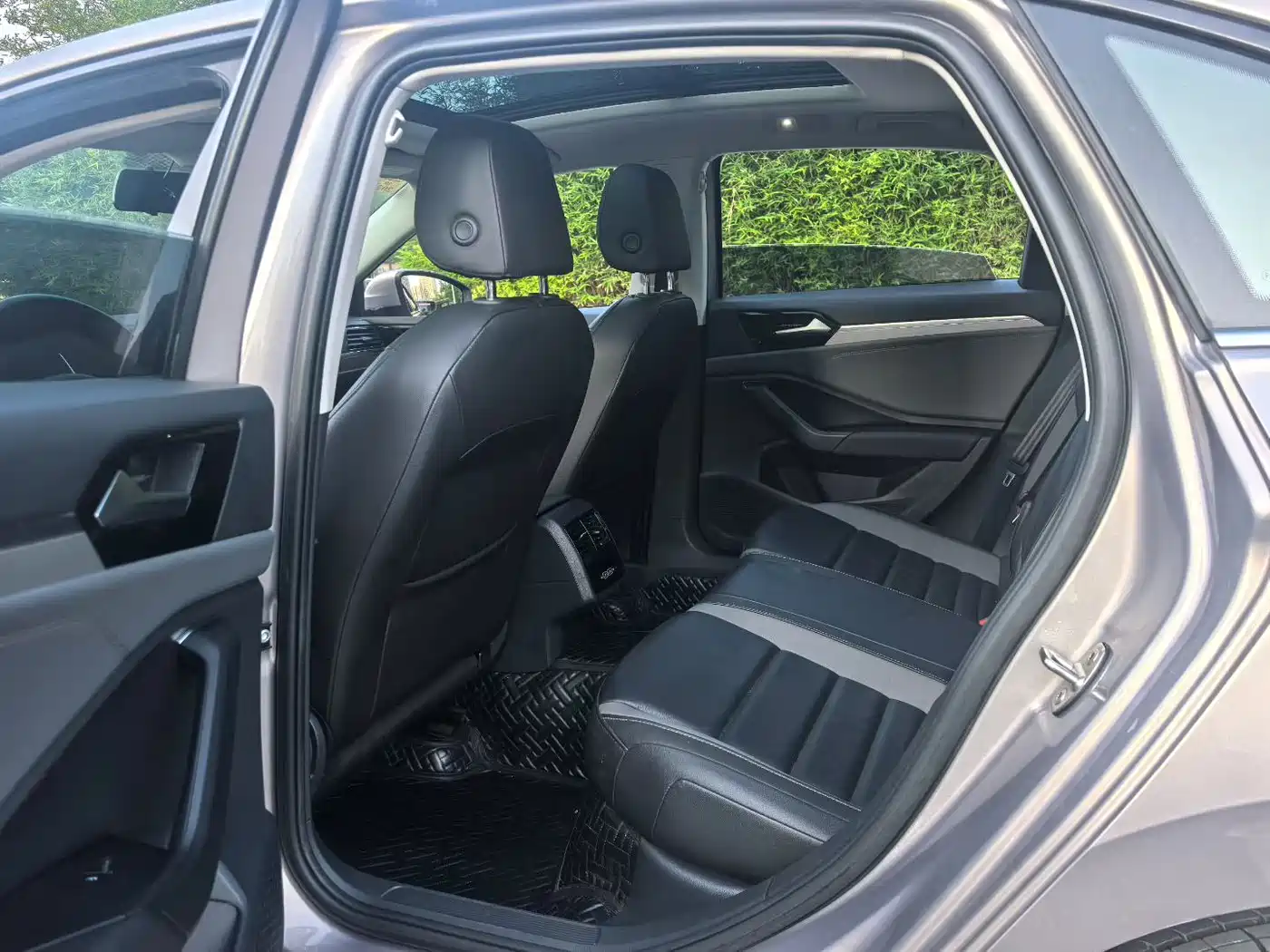 Volkswagen Sagitar 2021 280TSI DSG Comfort Smart Connect Edition фото 5