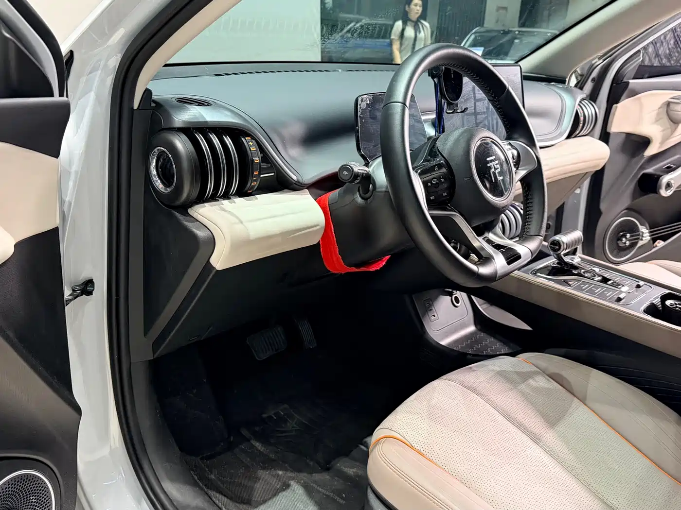 BYD Yuan PLUS 2024 Glory Edition 510KM Leading фото 10