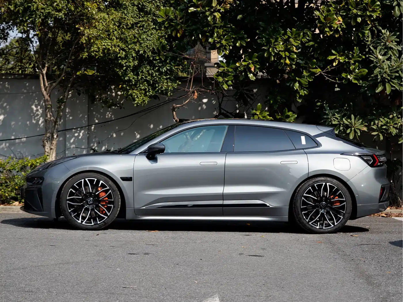 ZEEKR EXTREME KRYPTON 001