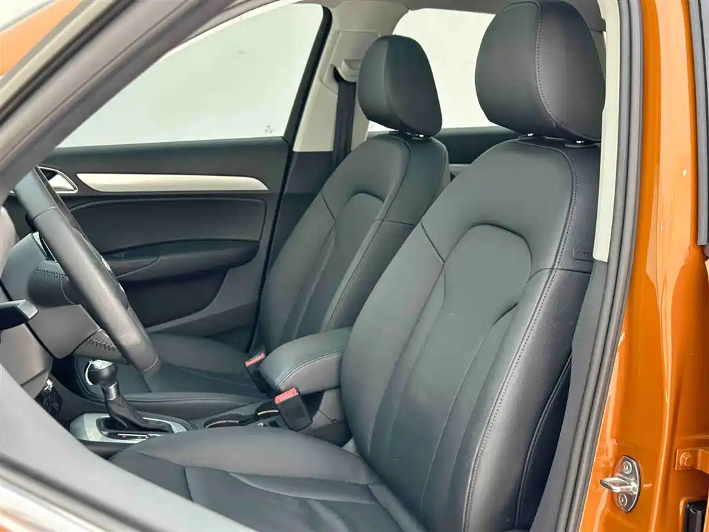 Audi Q3 2015 30 TFSI Comfort фото 21