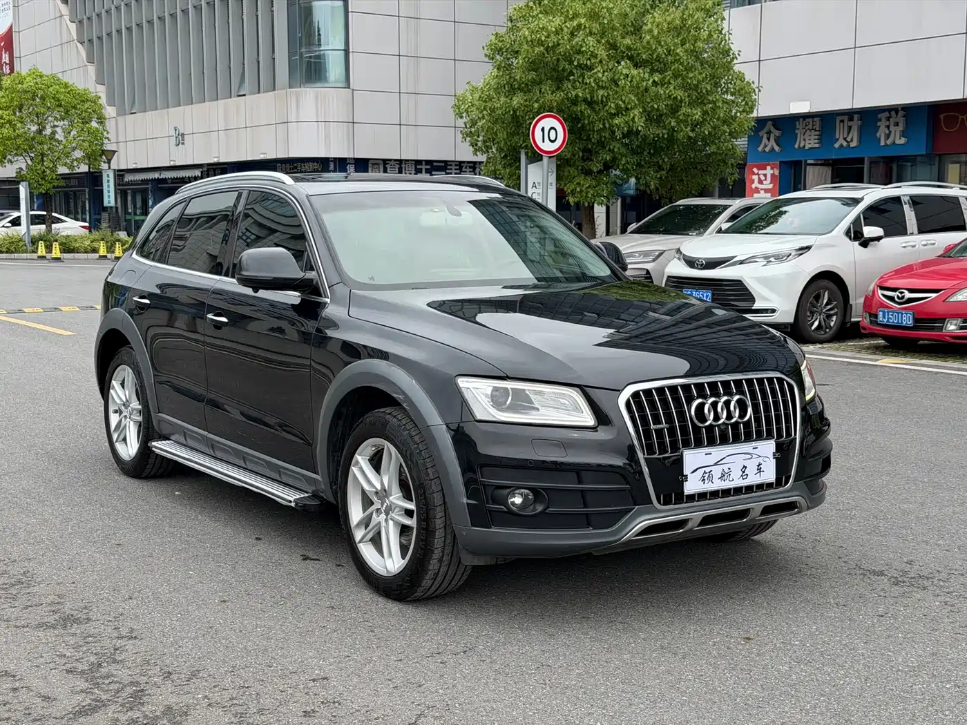 Audi Q5 2017 Plus 40 TFSI Technology фото 3