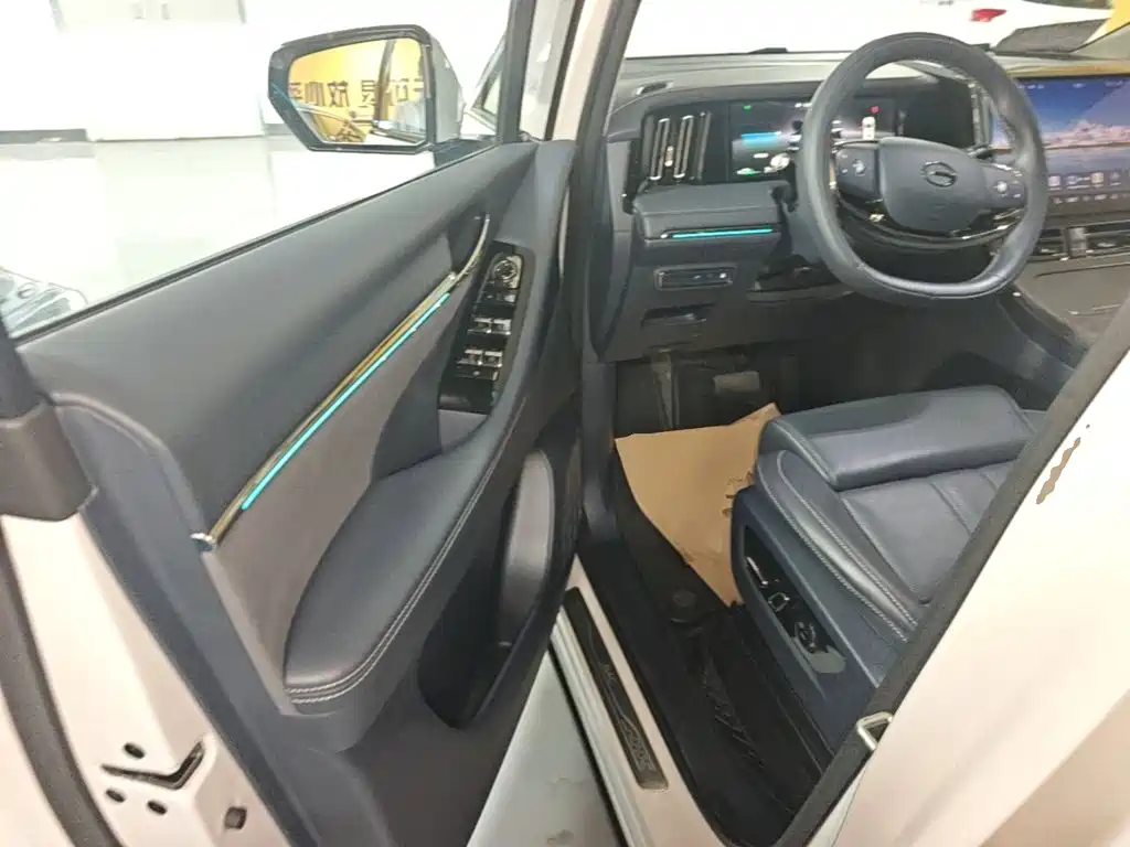 GAC Trumpchi Trumpchi Xiangwang M8 2025 2025 Model QianKun Series Ultra First Class