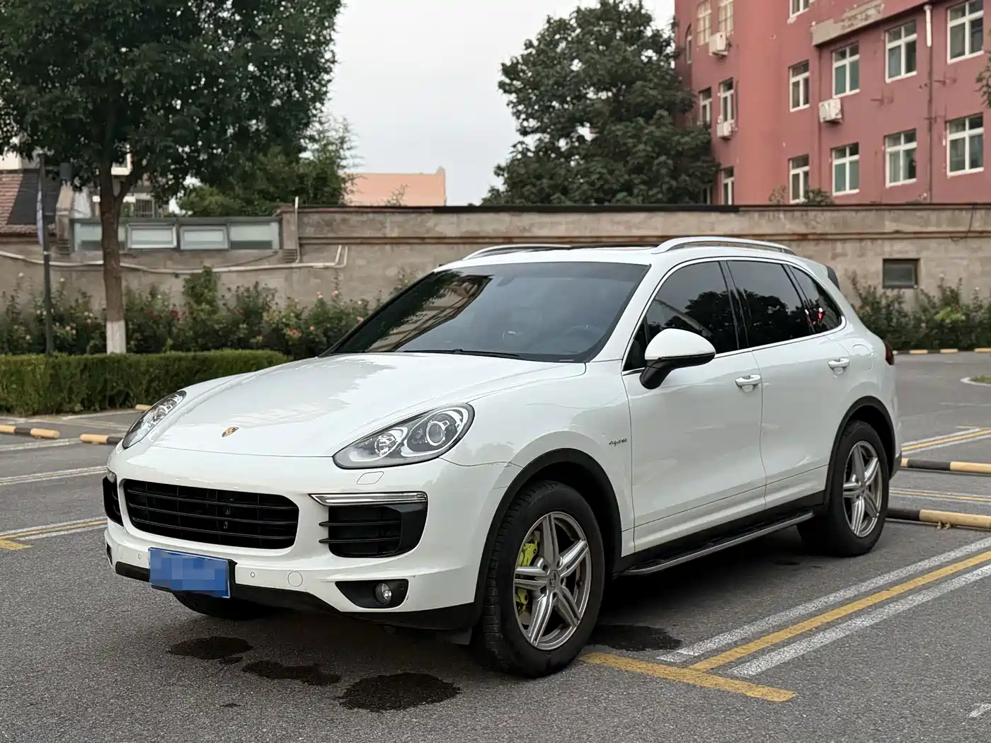 Porsche Cayenne New Energy 2015 2015 Cayenne S E-Hybrid 3.0T
