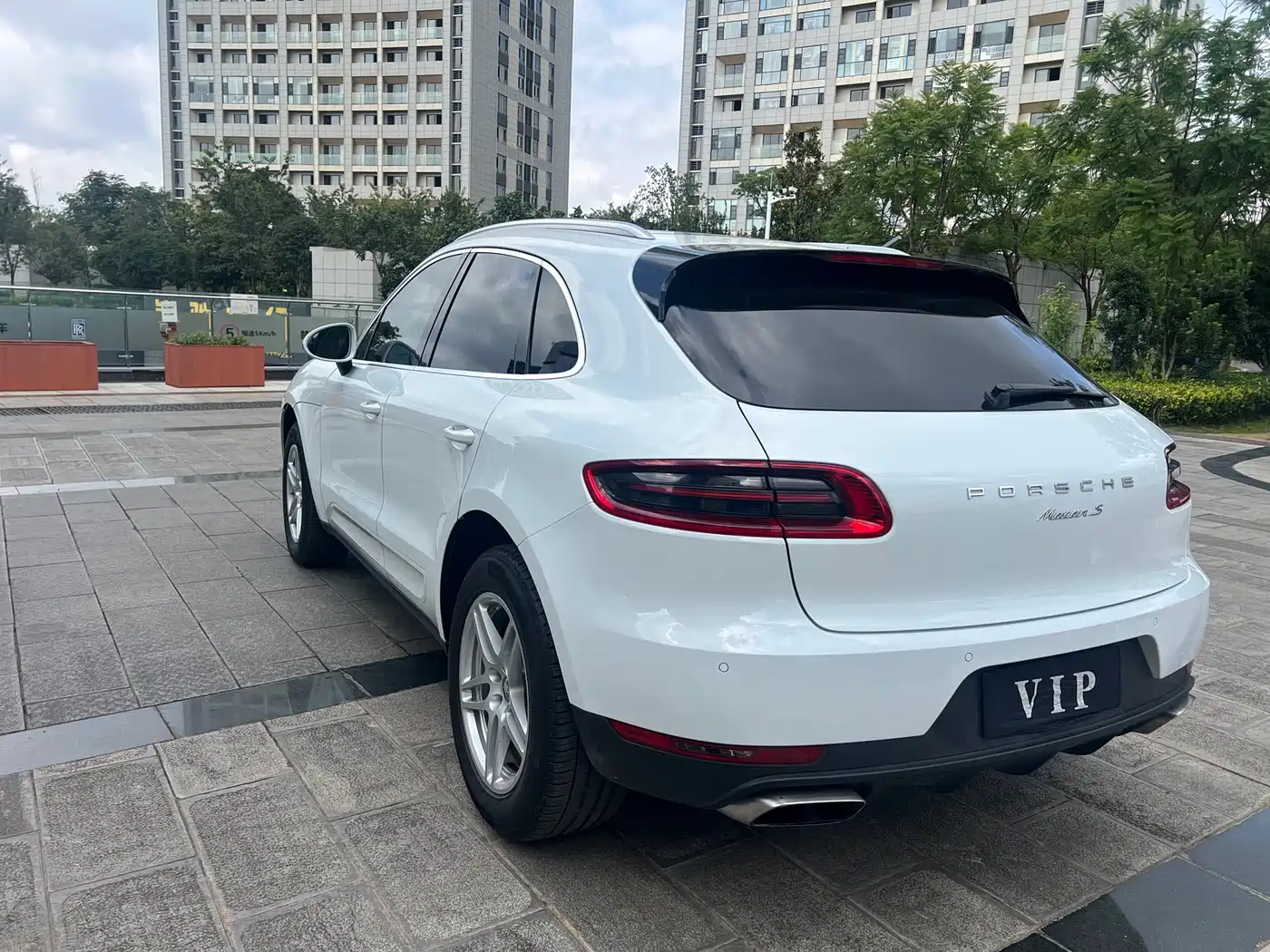 Porsche Macan 2017 Macan 2.0T фото 13