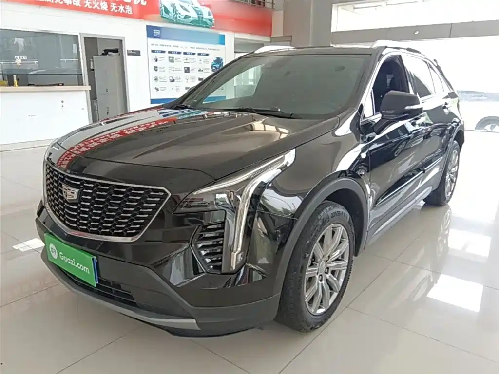 Cadillac XT4 2023 Model Year 28T Two-Wheel Drive Luxury Model