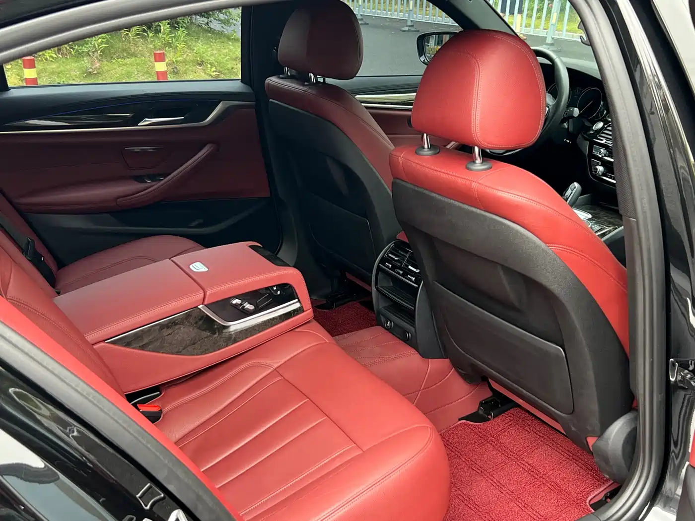 BMW 5 Series 2018 Facelift 530Li Leading M Sport Package фото 11