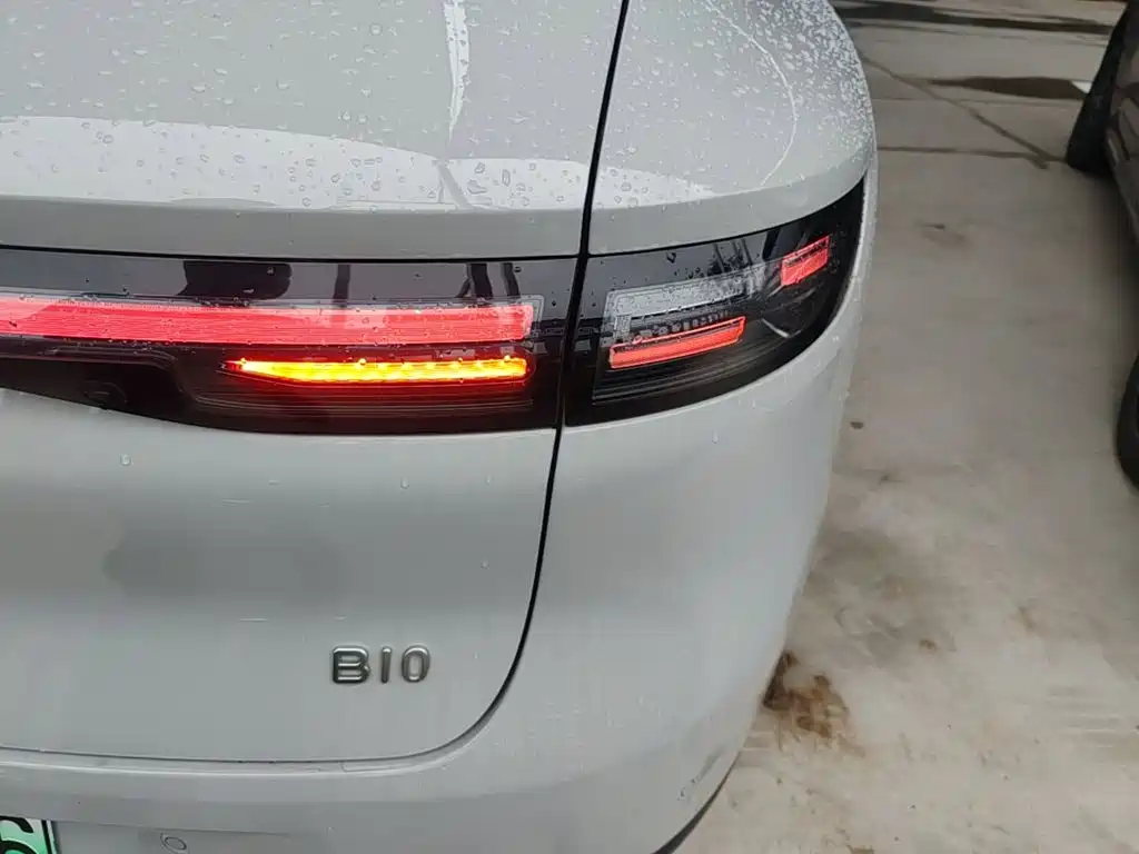Фото 8 - Leapmotor B10