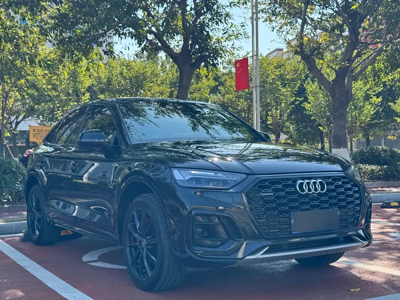 Audi Q5L Sportback 2022 Facelift 45 TFSI Premium Selection фото 3