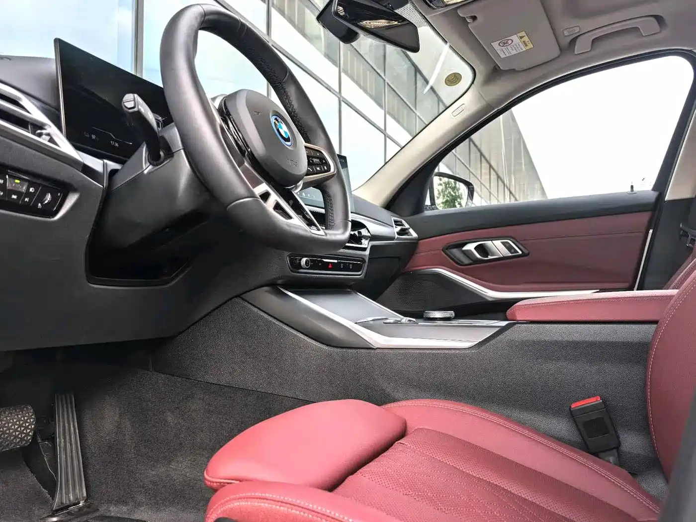 BMW i3 2025 eDrive 35 L фото 6