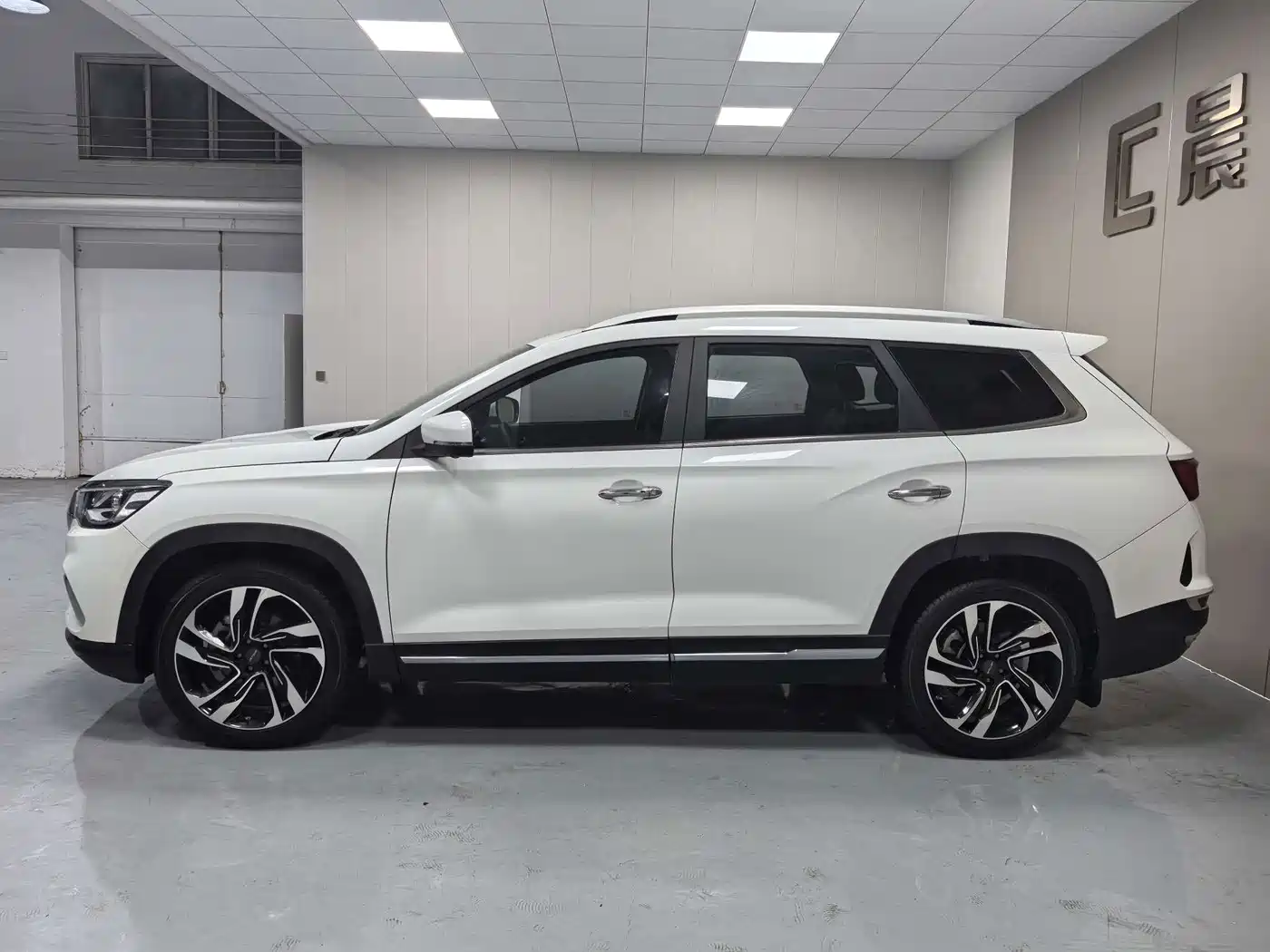 Jetour X90 2020 2019 1.5T DCT Smart 6-seater China VI