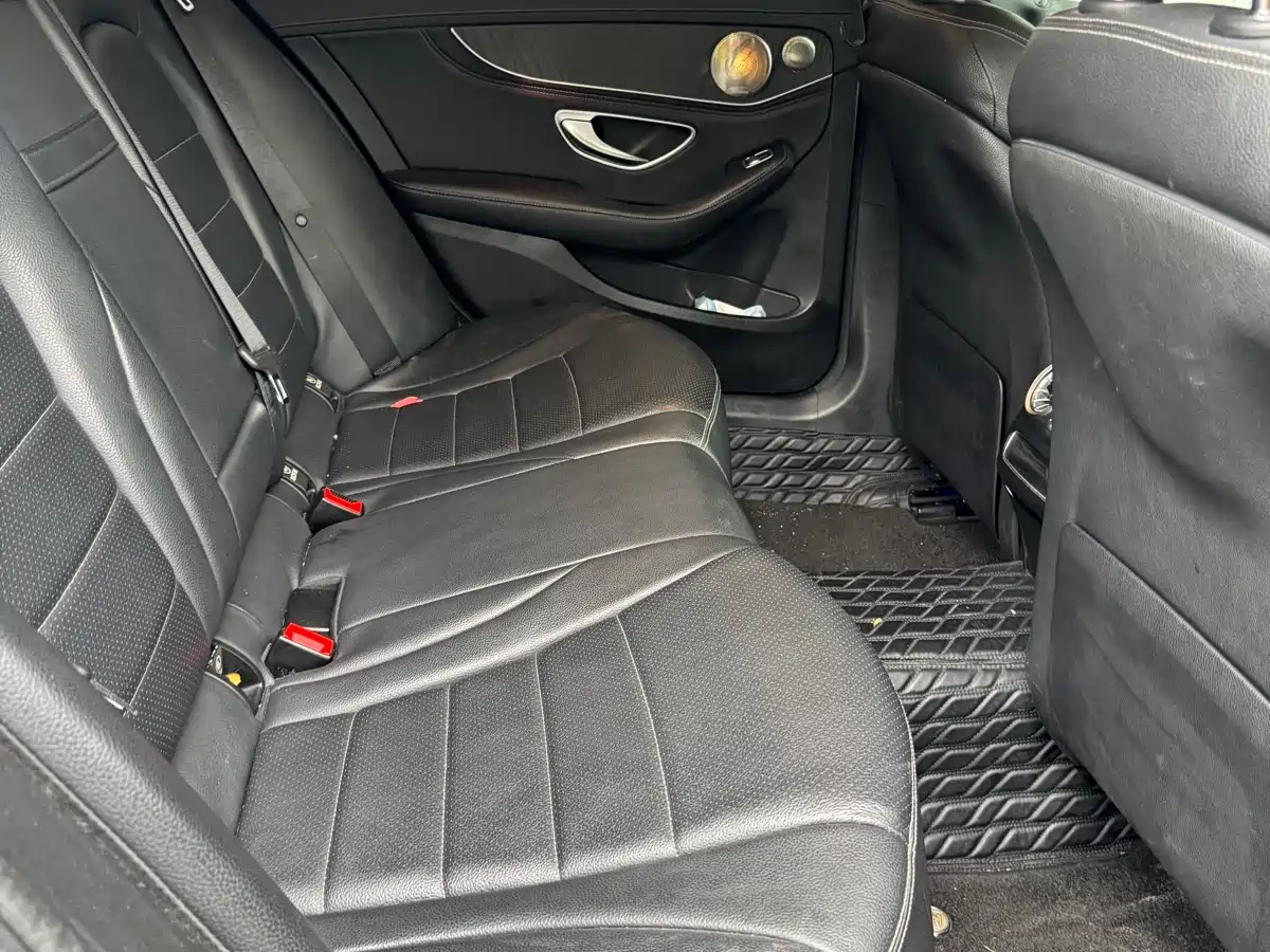 Mercedes-Benz C-Class 2019 Facelift C 260 L Sport фото 20