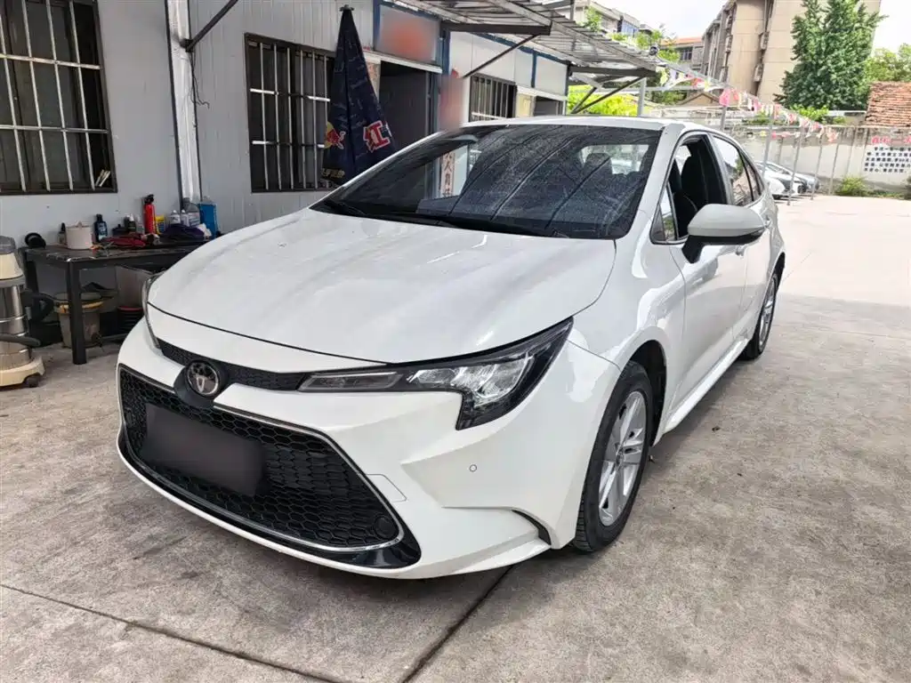 Toyota Levin 2022 185T CVT Luxury Edition фото 2