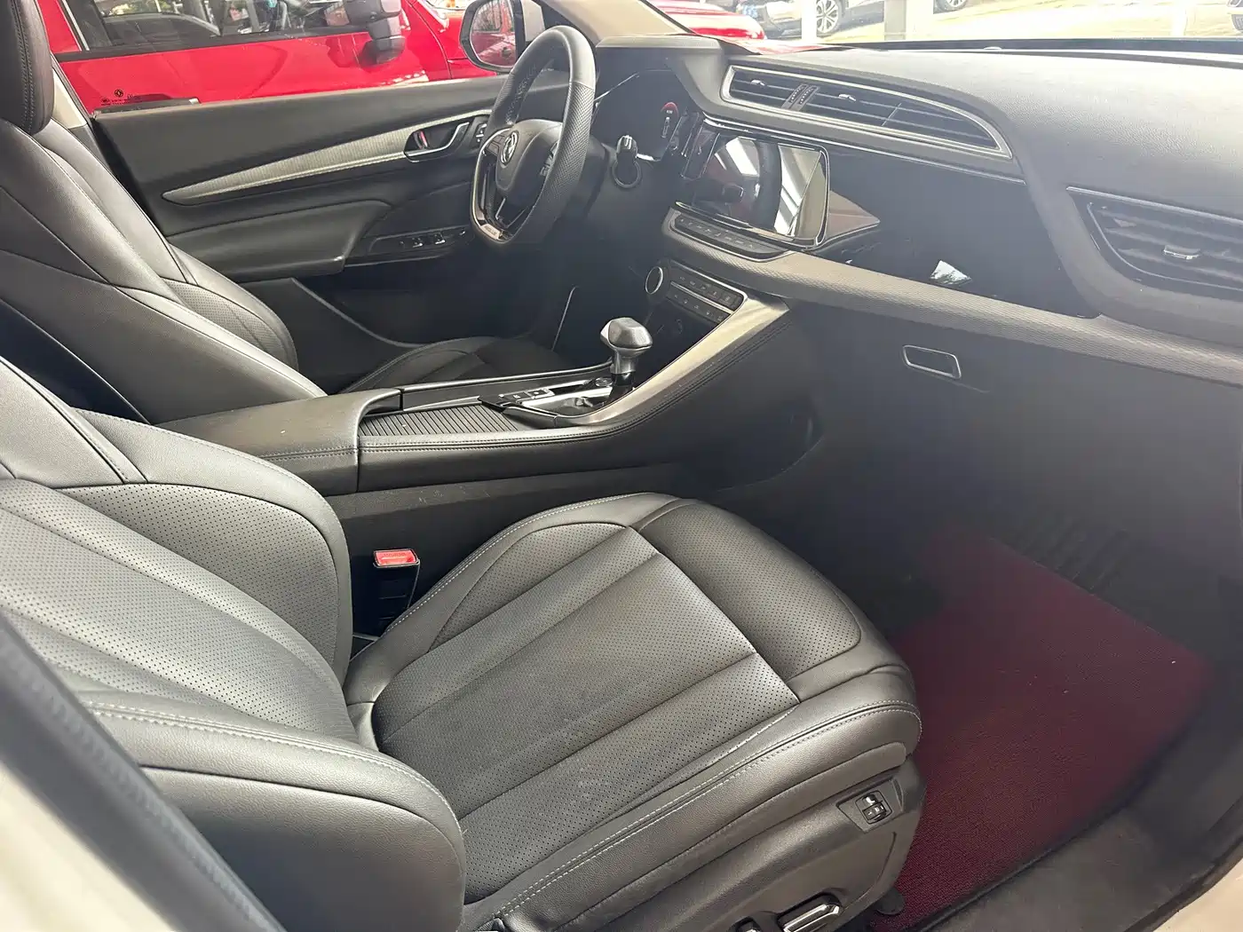 Dongfeng Aeolus Dongfeng Fengshen AX7 2019 2019 1.6T Auto AI Navigation Type China V