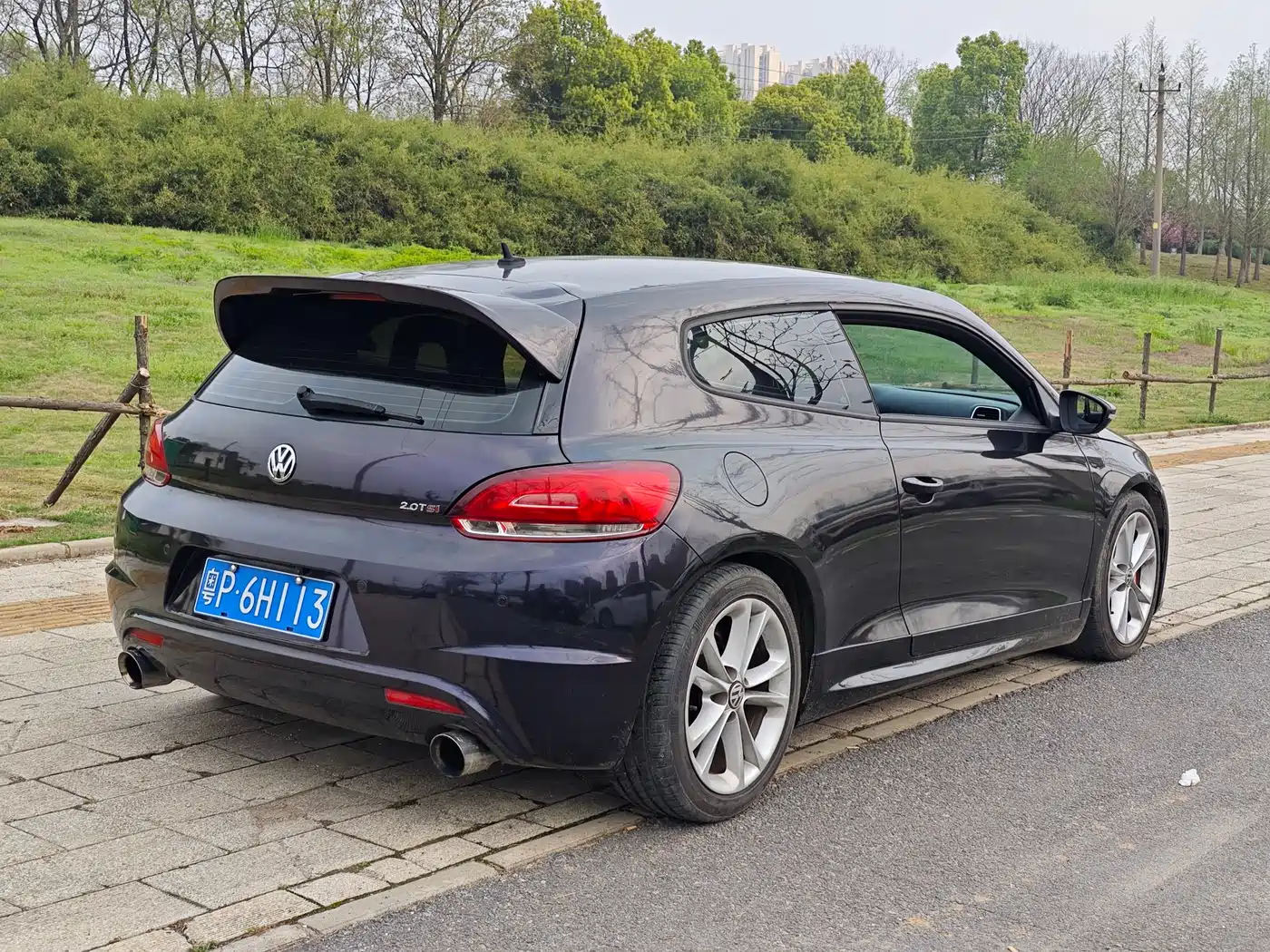 Volkswagen Scirocco 2010 2.0TSI Sport Edition фото 7