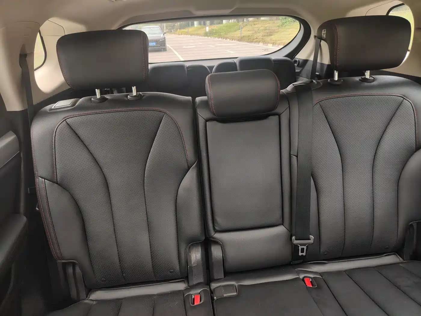 BYD Tang New Energy 2018 DM 2.0T AWD Smart Connection Enjoy Edition 7-Seater China V фото 19