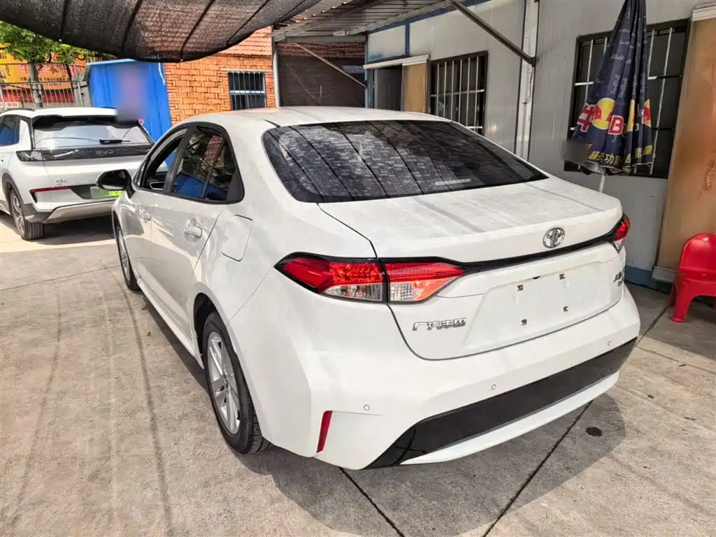 Toyota Levin 2022 185T CVT Luxury Edition фото 5