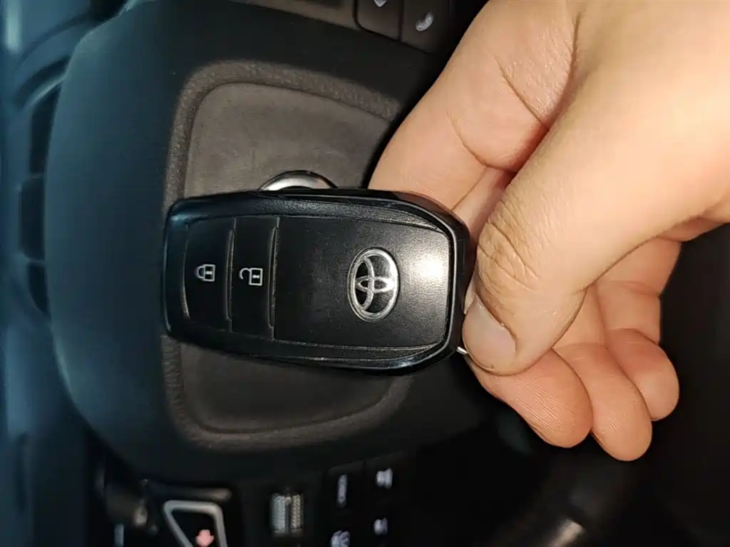 Toyota bZ3 2023 616km Long Range Premium фото 9