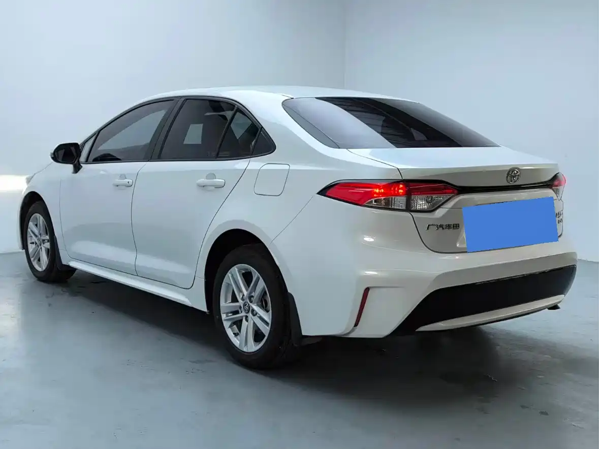 Toyota Levin 2021 185T CVT Luxury Edition фото 9