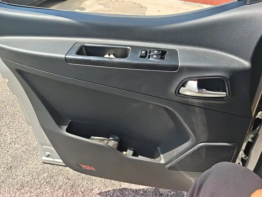Фото 7 - JAC Refine M3