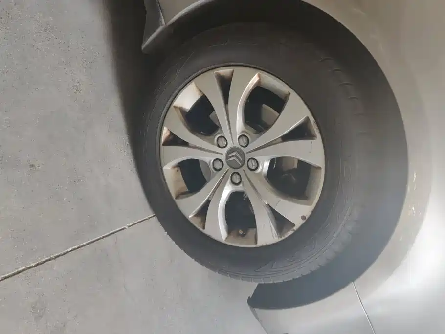 صورة 6 - Citroën C5