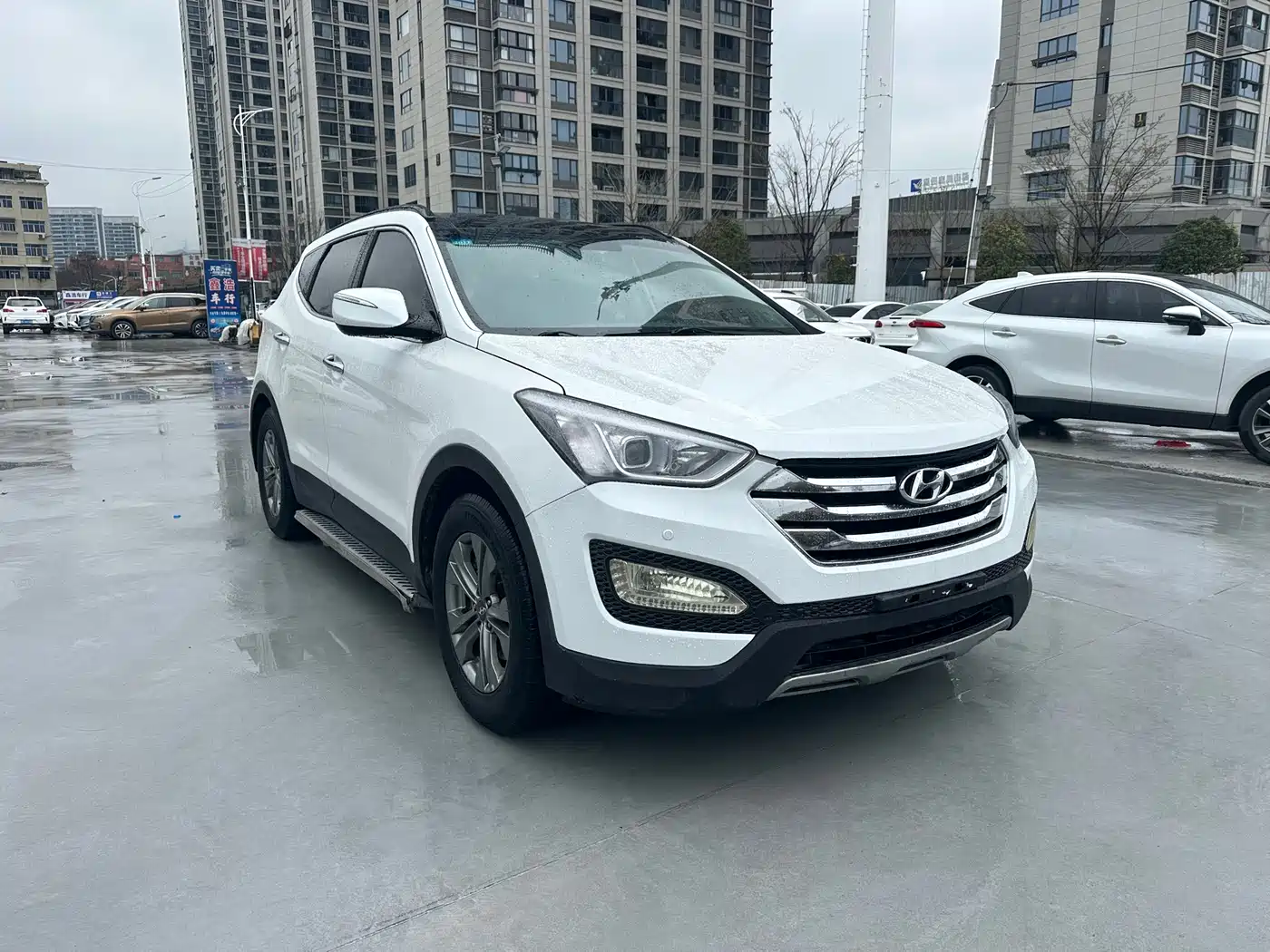 Hyundai Santa Fe 2015 2.0T Automatic 2WD Smart 5-Seater фото 3