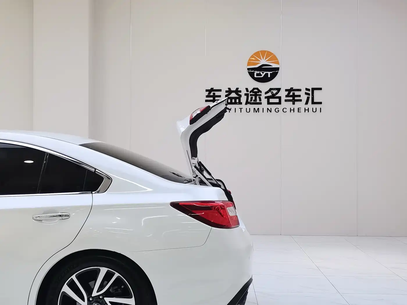 Subaru Legacy 2020 Facelift 2.5i AWD Honor Edition EyeSight фото 23