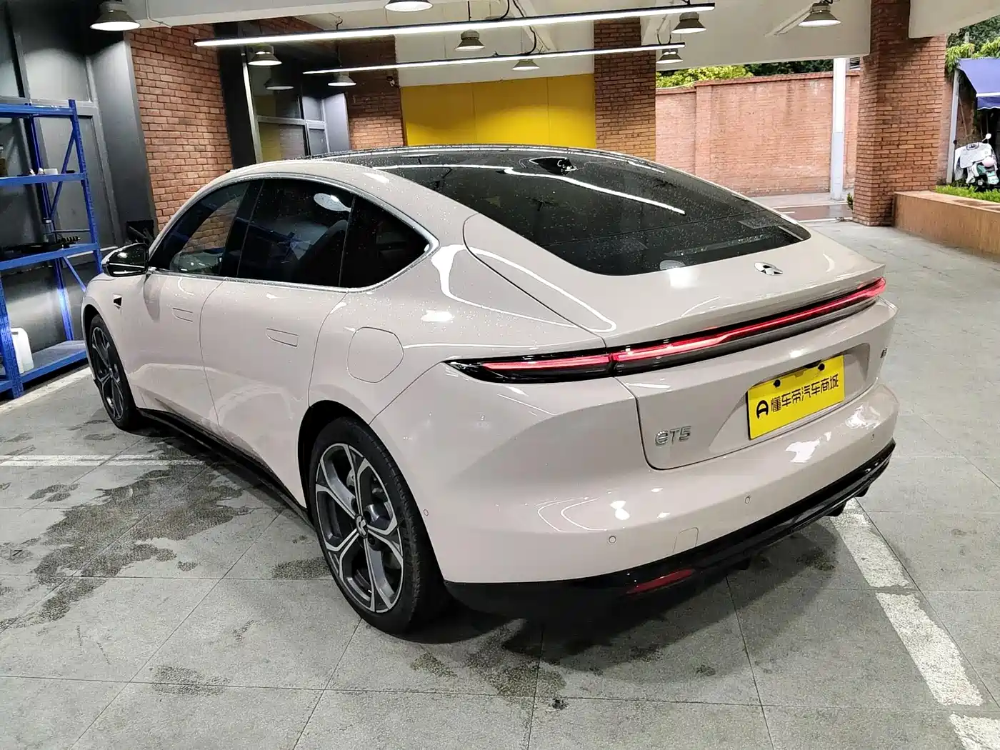NIO ET5 2025 2025 75kWh