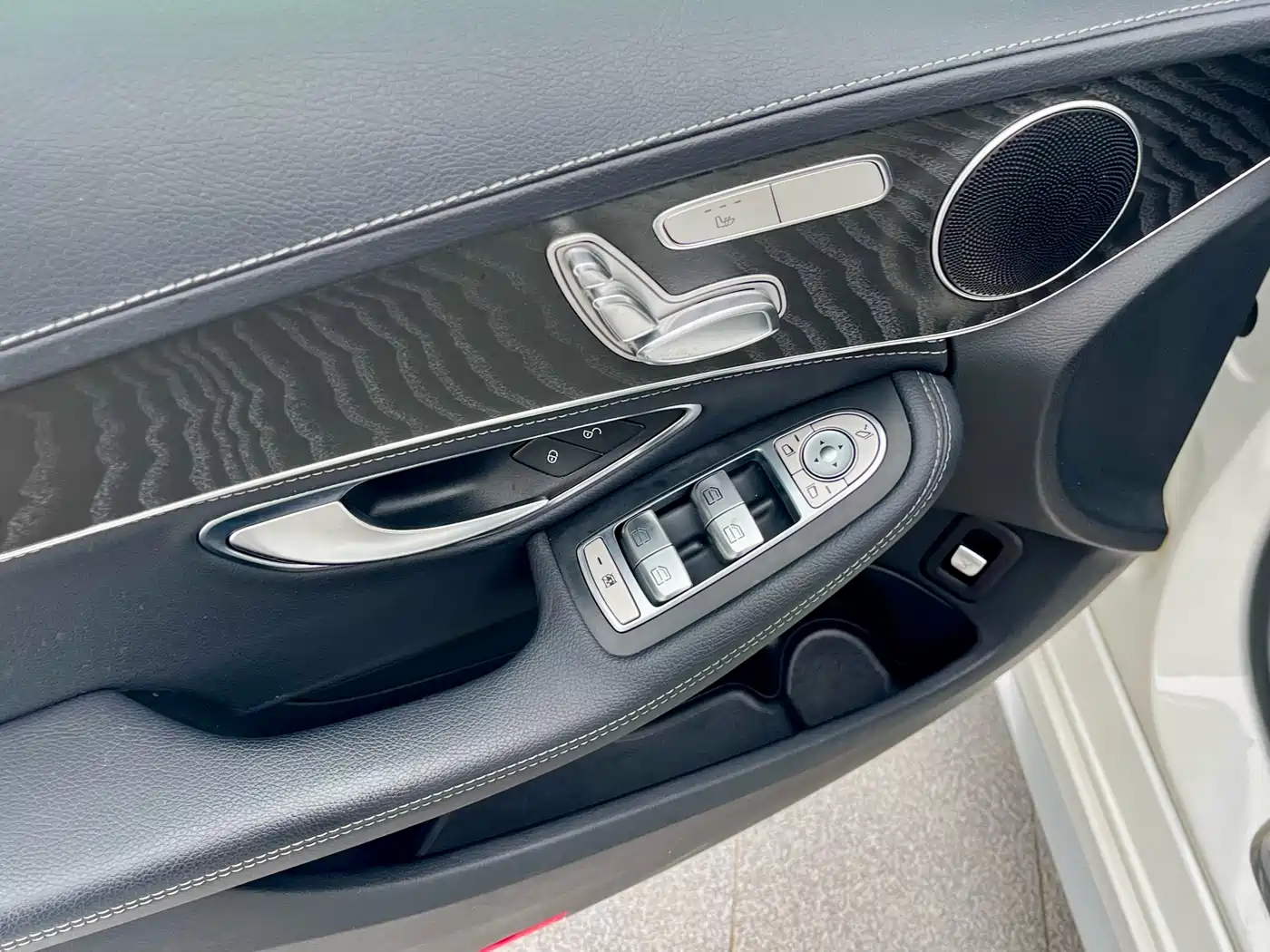 Mercedes-Benz C-Class 2016 C 200 L Sport фото 6