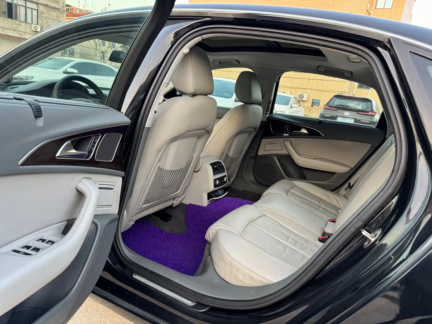 Audi A6L 2012 30 FSI Luxury фото 9