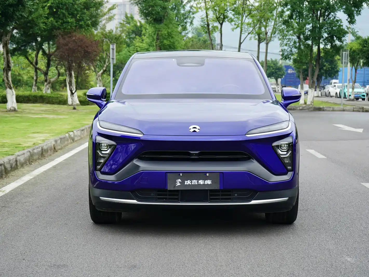 Фото 2 - NIO EC6