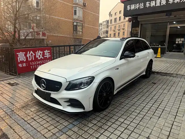 MERCEDES-BENZ C CLASS AMG