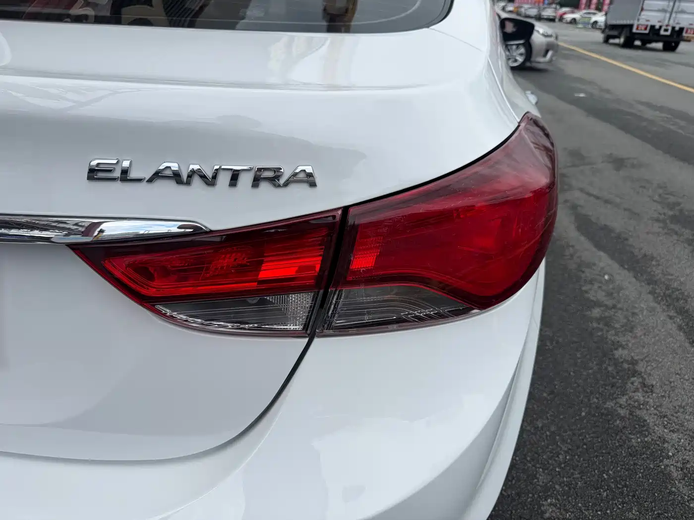 Hyundai Langdong 2016 1.6L Automatic Premium Edition фото 11