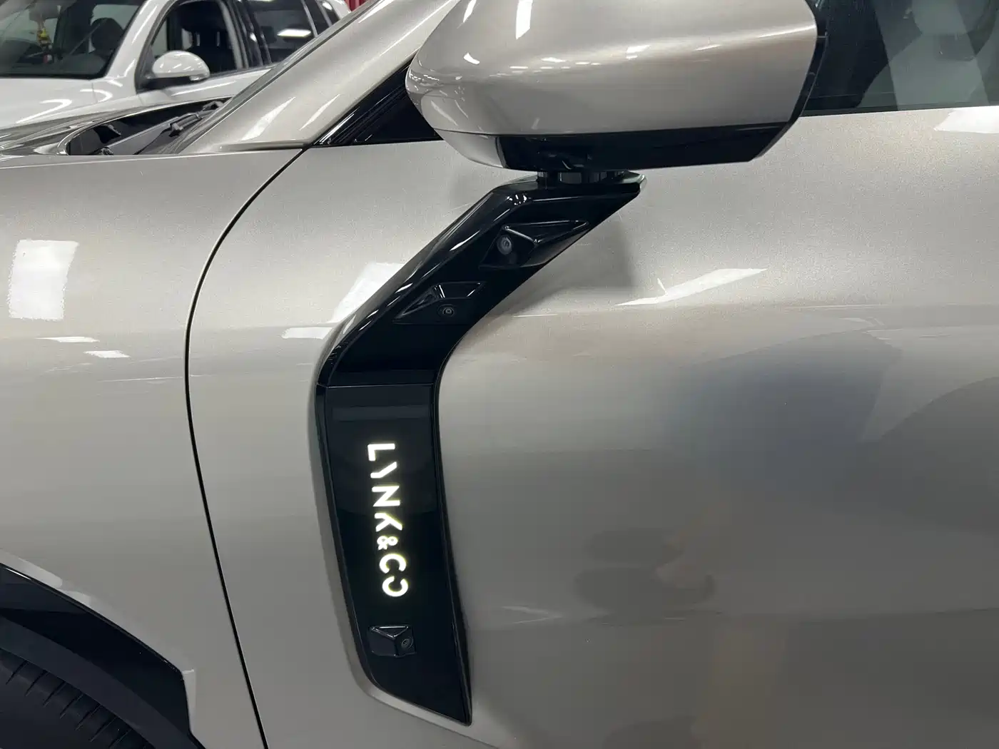 Lynk & Co 08 EM-P 2025 245km Ultra Long Range Halo фото 20