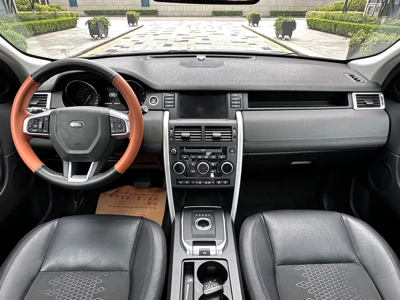 Land Rover Discovery Sport 2016 2.0T SE фото 9