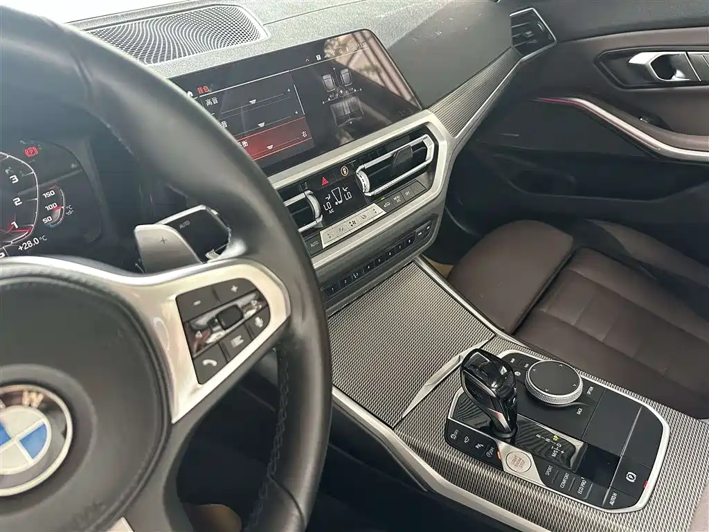 BMW 3 Series 2020 325Li M Sport Black Night Package фото 14