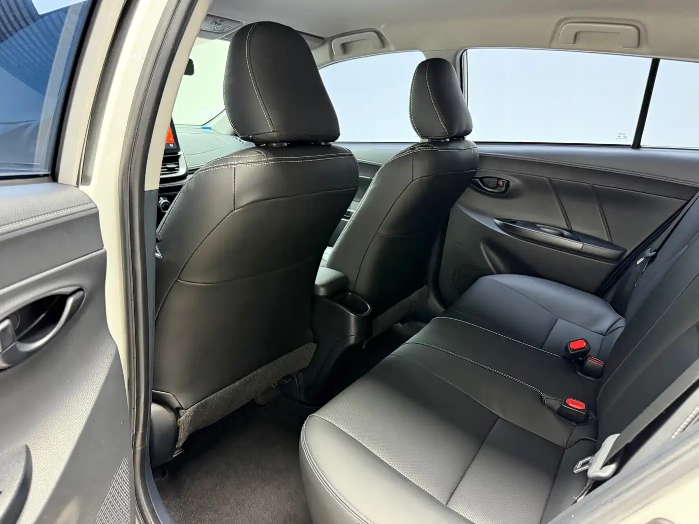 Toyota Yaris, миниатюра 11