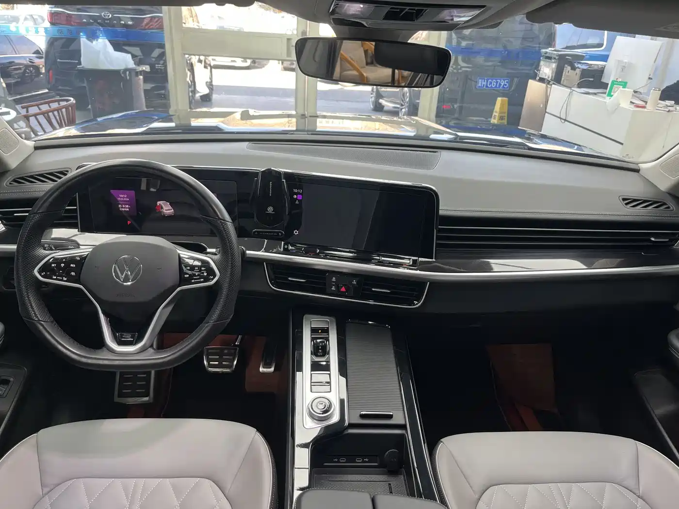 Volkswagen Talagon 2024 380TSI 4WD R-Line Cruise Shared Edition фото 5