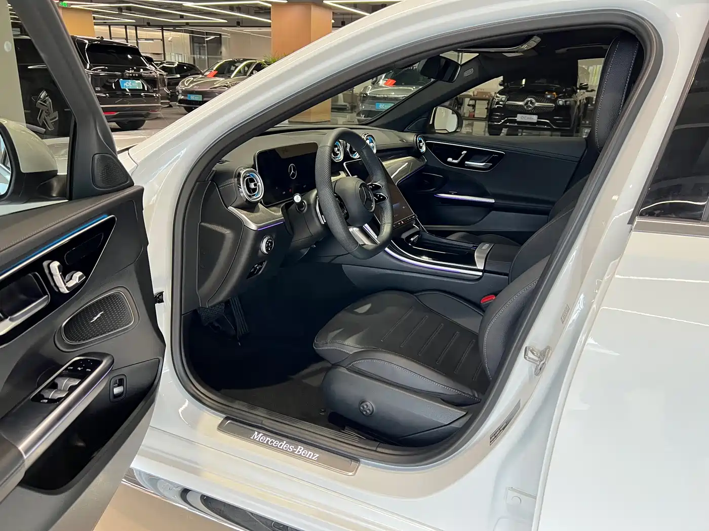 MERCEDES-BENZ C CLASS